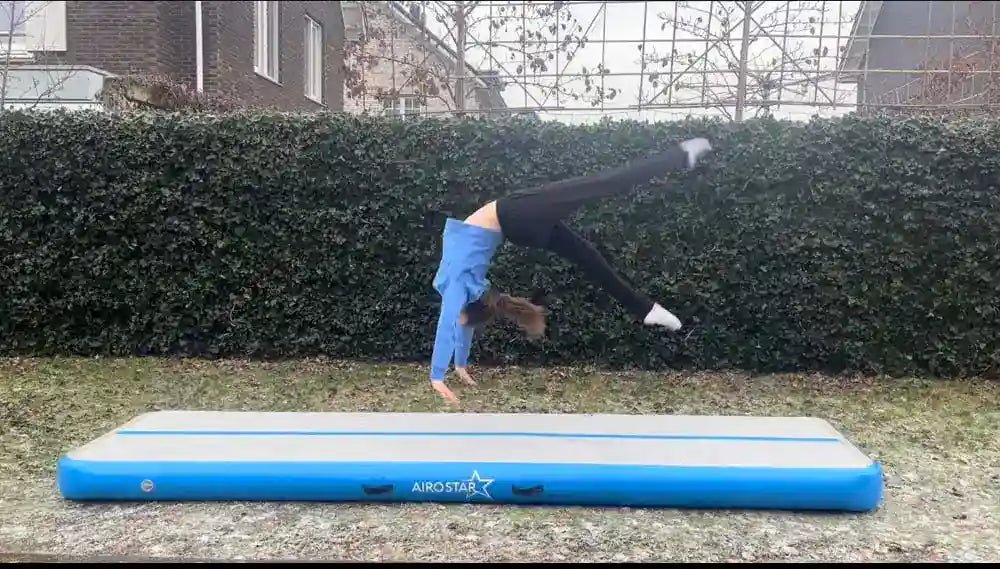5 Ways to Use an AirTrack in Gymnastics - AIROSTAR by AirTrack Factory